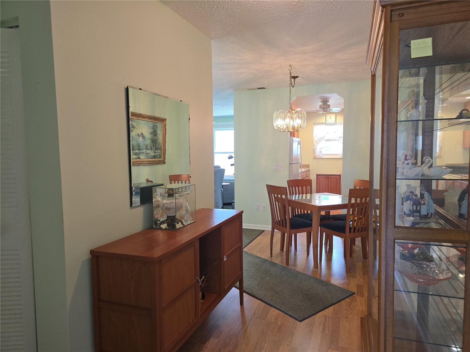 HALLWAY TO DINNING AREA - 5603 80TH ST N #410, ST PETERSBURG