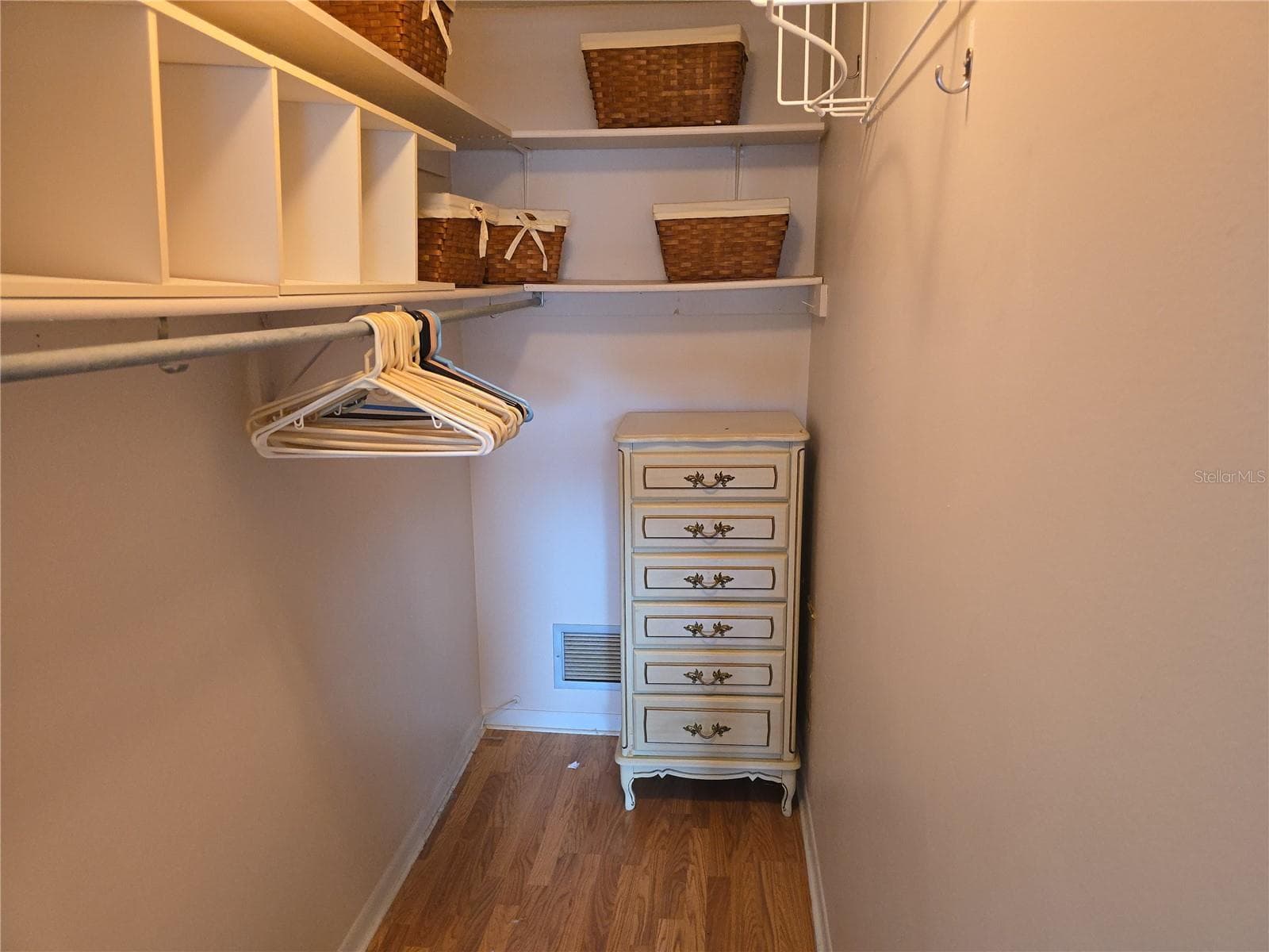 MASTER WALKIN CLOSET - 5603 80TH ST N #410, ST PETERSBURG