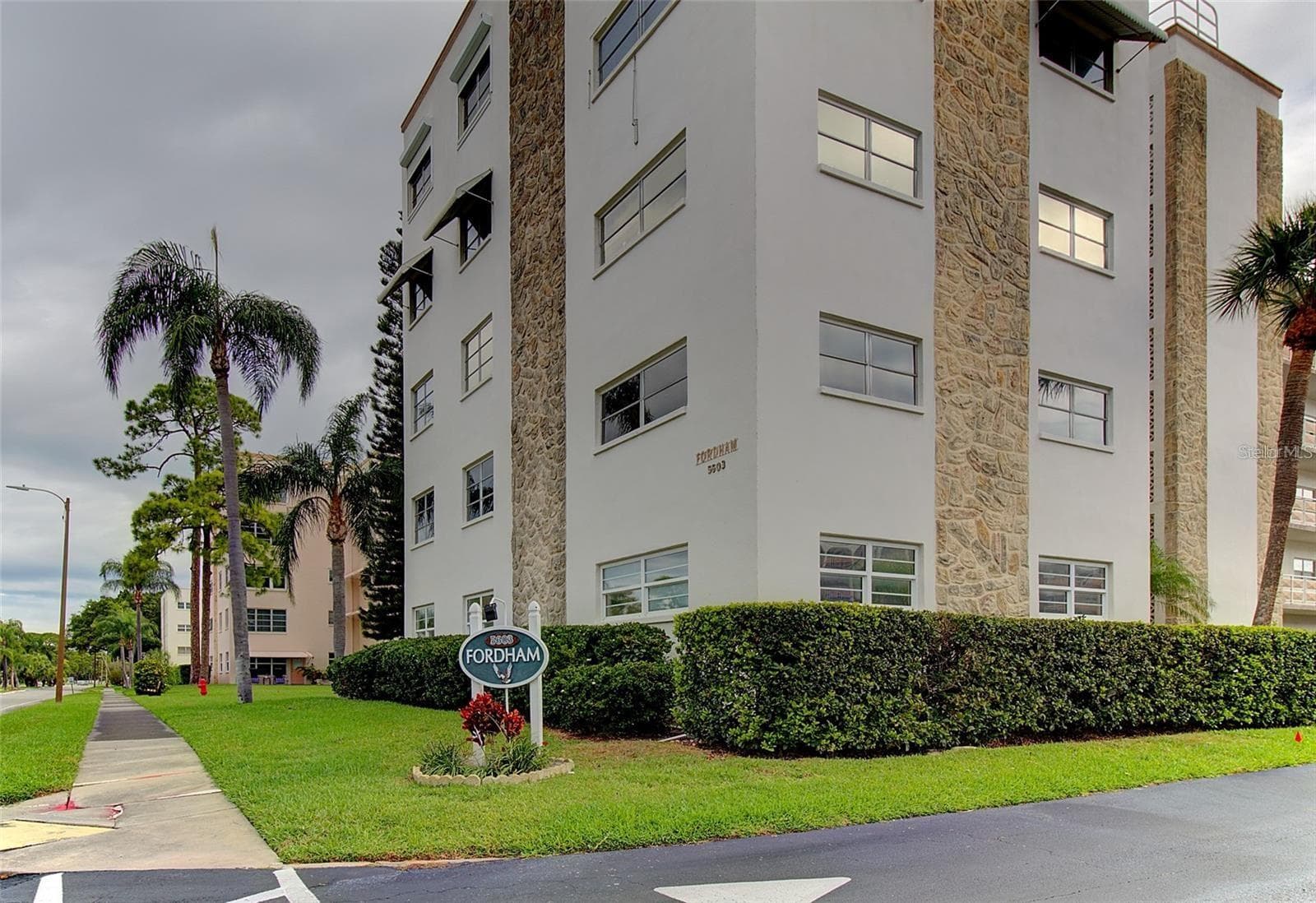 Condominium at 5603 80TH ST N #410, ST PETERSBURG, photo 31 of 57