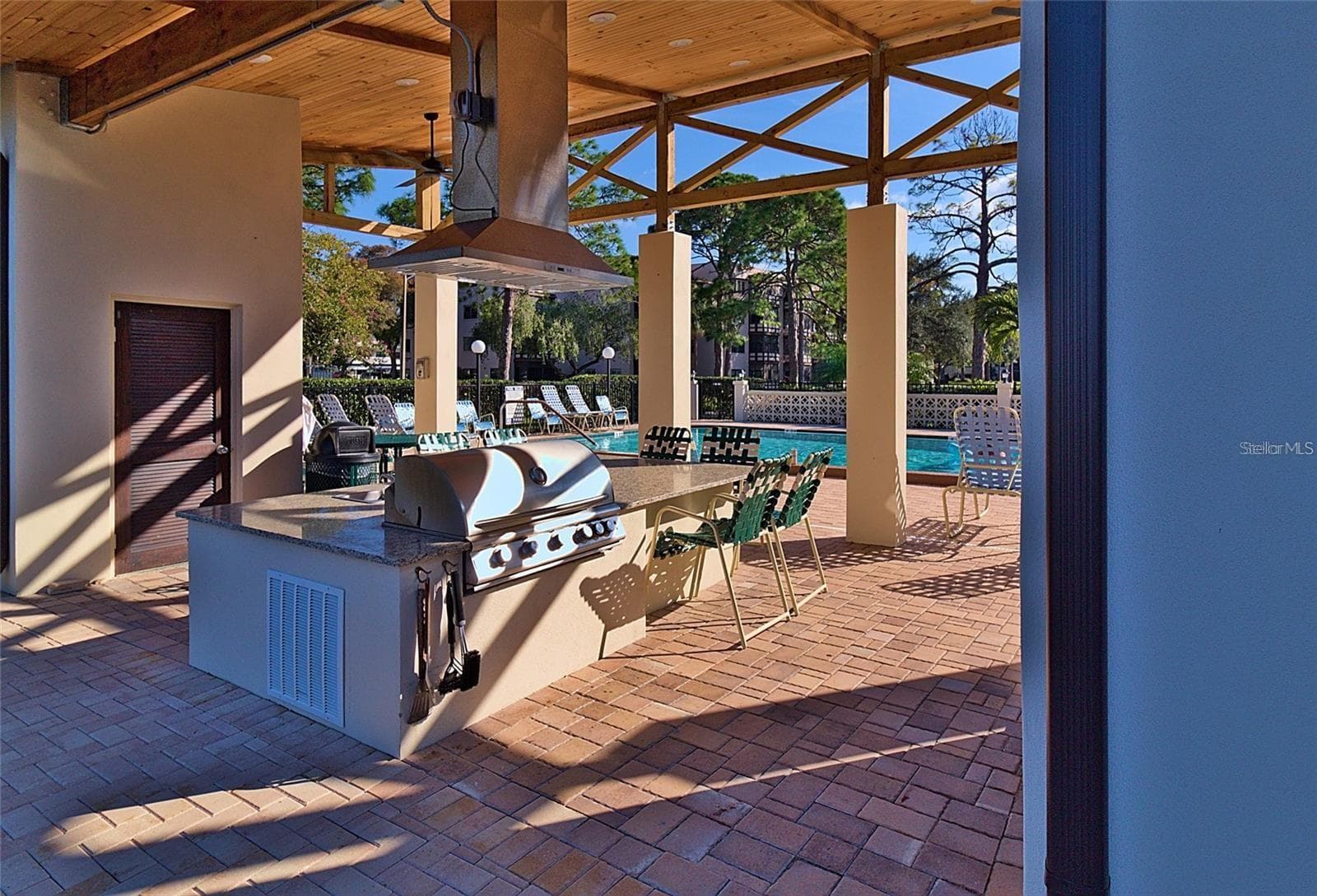 Condominium at 5603 80TH ST N #410, ST PETERSBURG, photo 36 of 57