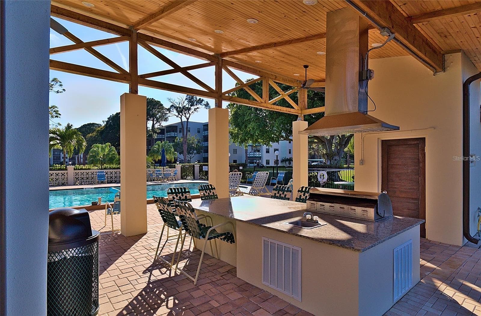 Condominium at 5603 80TH ST N #410, ST PETERSBURG, photo 37 of 57