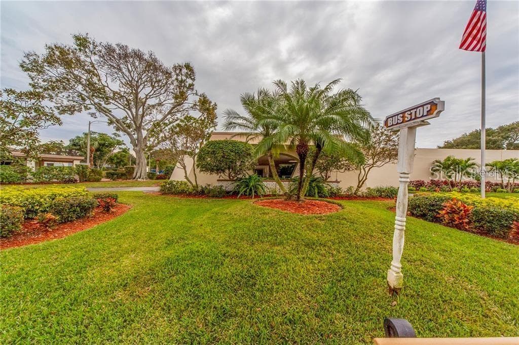 Condominium at 5603 80TH ST N #410, ST PETERSBURG, photo 42 of 57