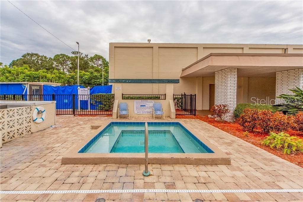 Condominium at 5603 80TH ST N #410, ST PETERSBURG, photo 53 of 57