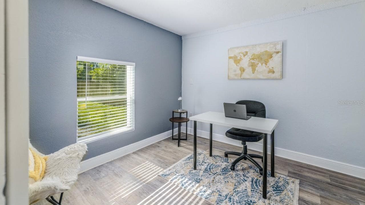 Single Family Residence at 7508 CAROLYN AVE, ORLANDO, photo 11 of 26