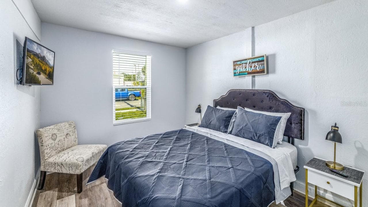Single Family Residence at 7508 CAROLYN AVE, ORLANDO, photo 17 of 26