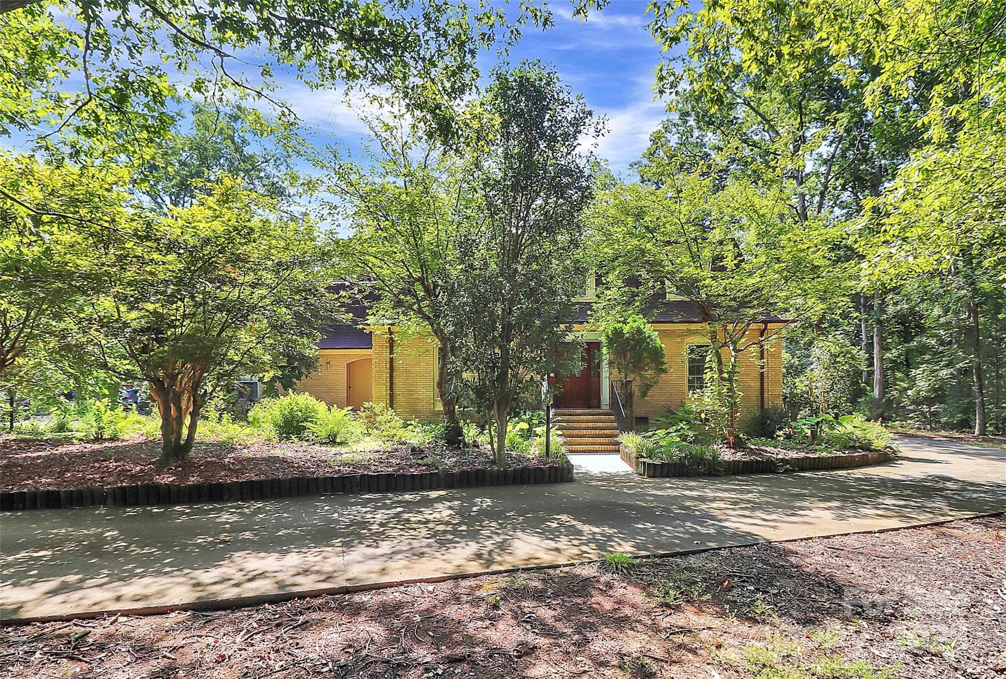 Single Family Residence at Matthews, photo 10 of 46