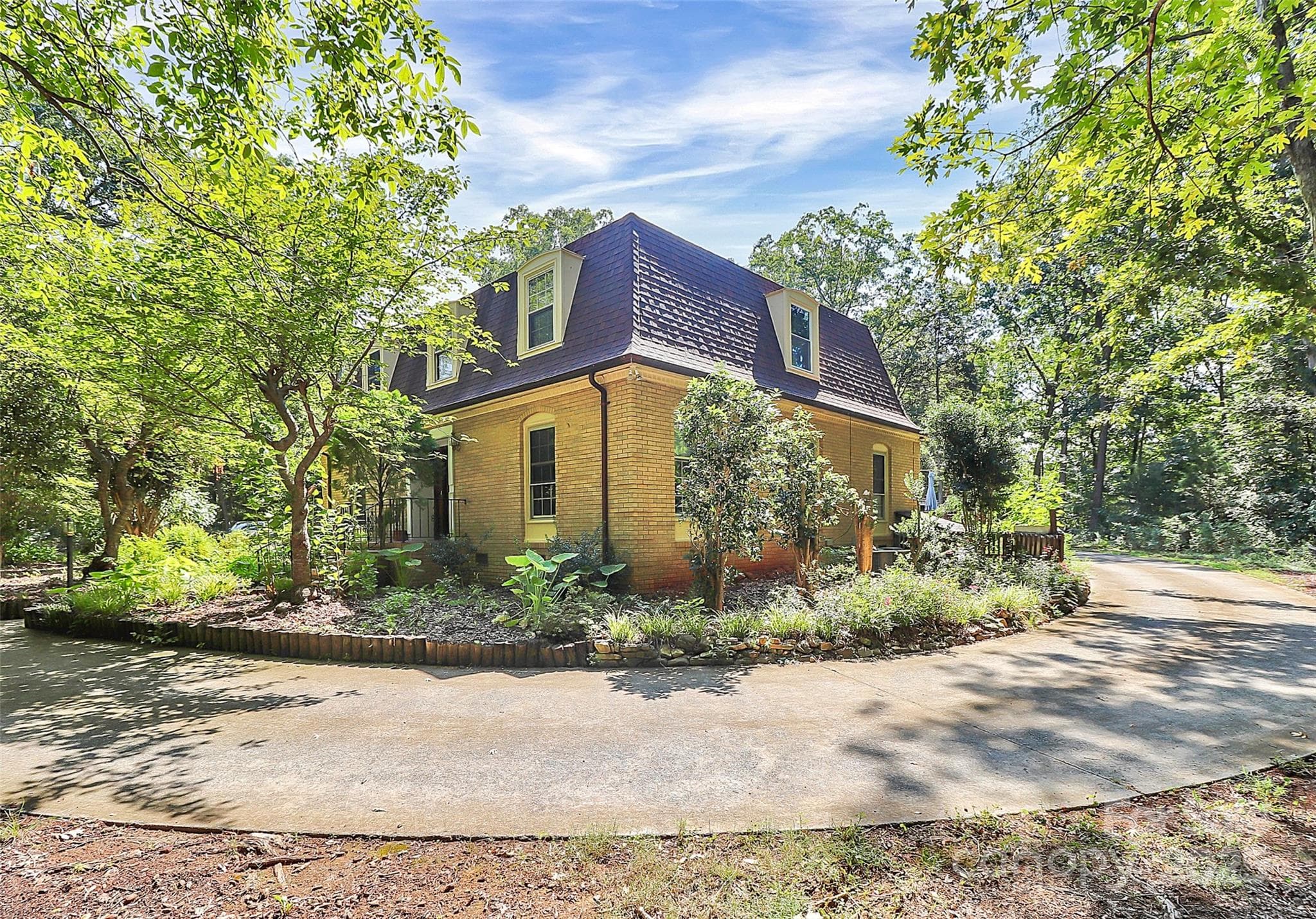 Single Family Residence at Matthews, photo 13 of 46
