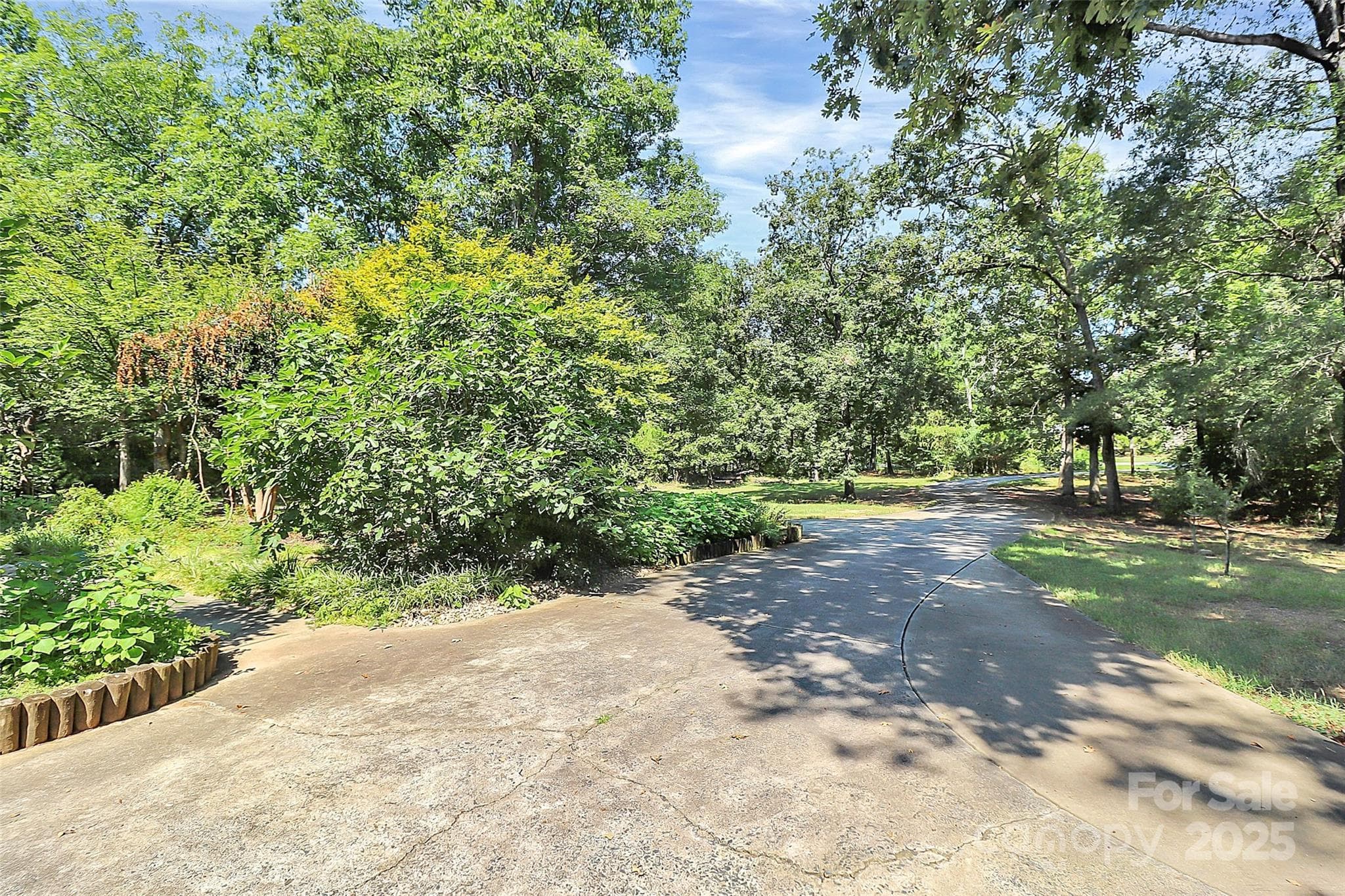 Single Family Residence at Matthews, photo 18 of 46
