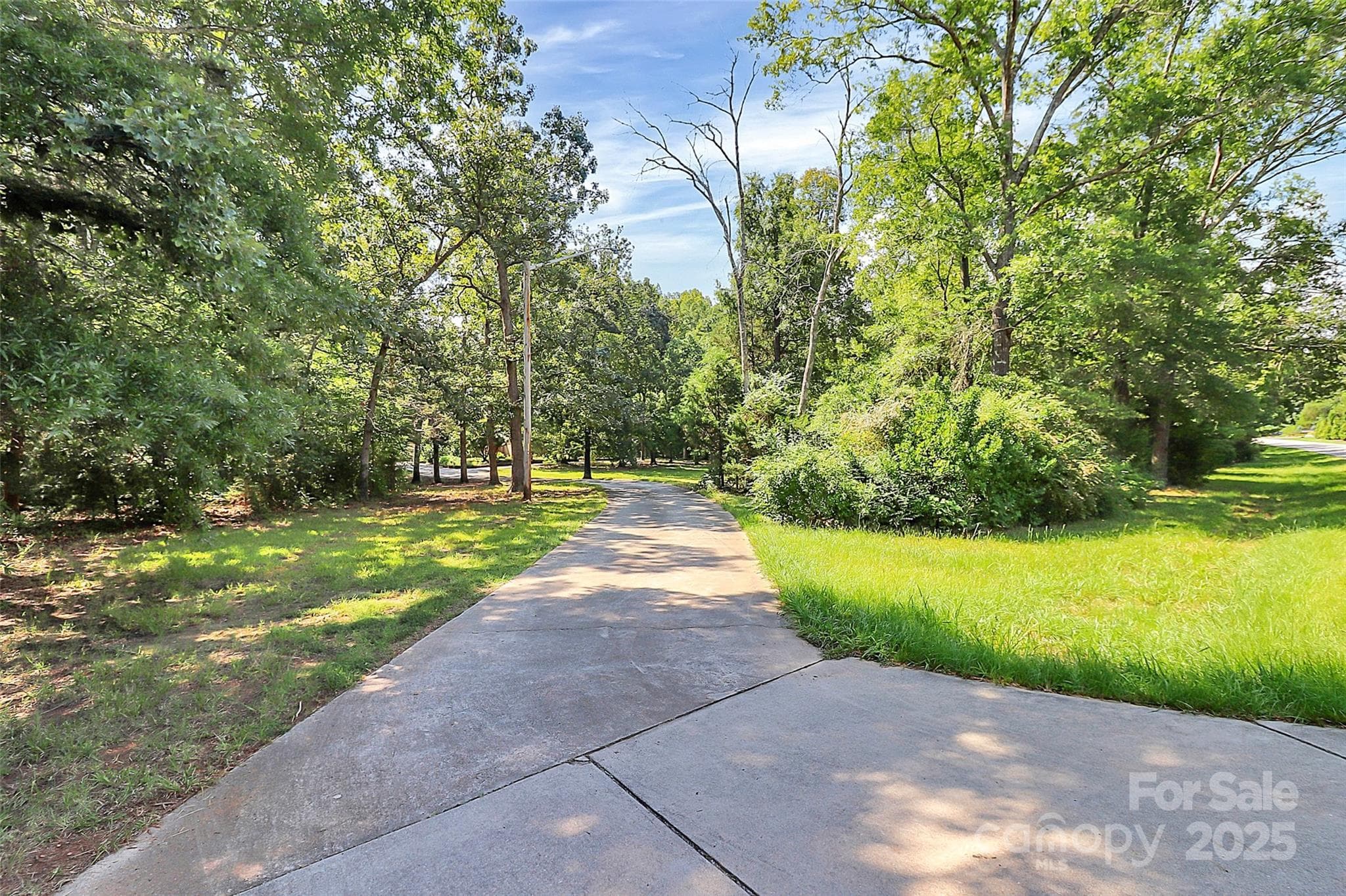 Single Family Residence at Matthews, photo 19 of 46