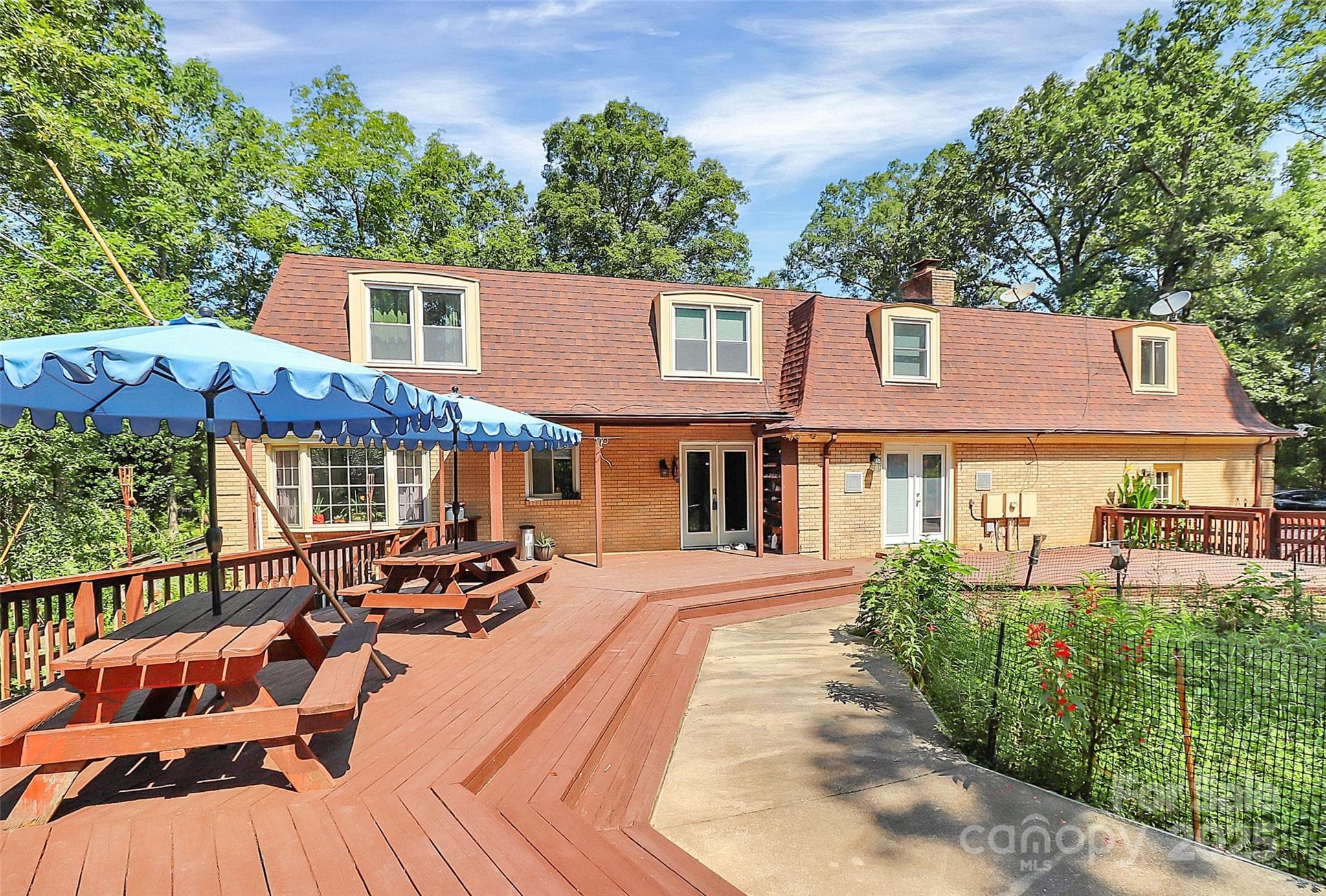Single Family Residence at Matthews, photo 23 of 46