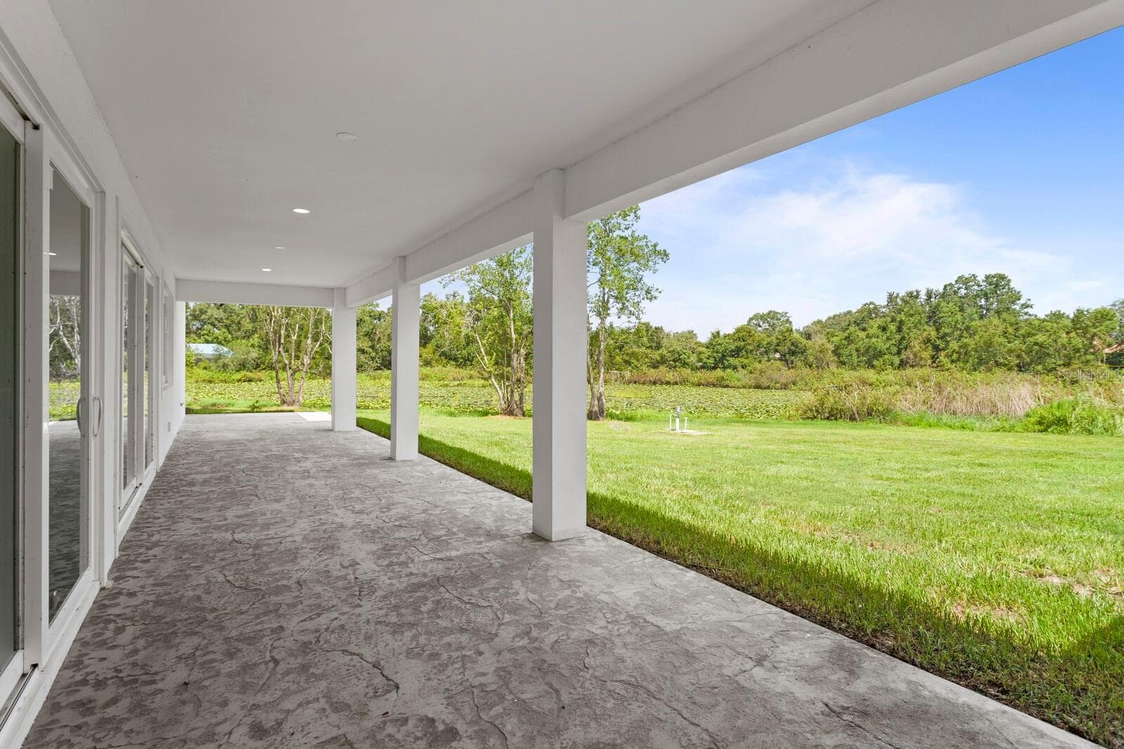 Single Family Residence at 2202 NEWBERGER RD, LUTZ, photo 6 of 48