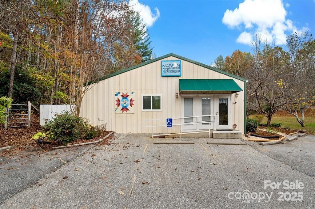 Office Building - 163 Gypsy Mountain Road, Marion