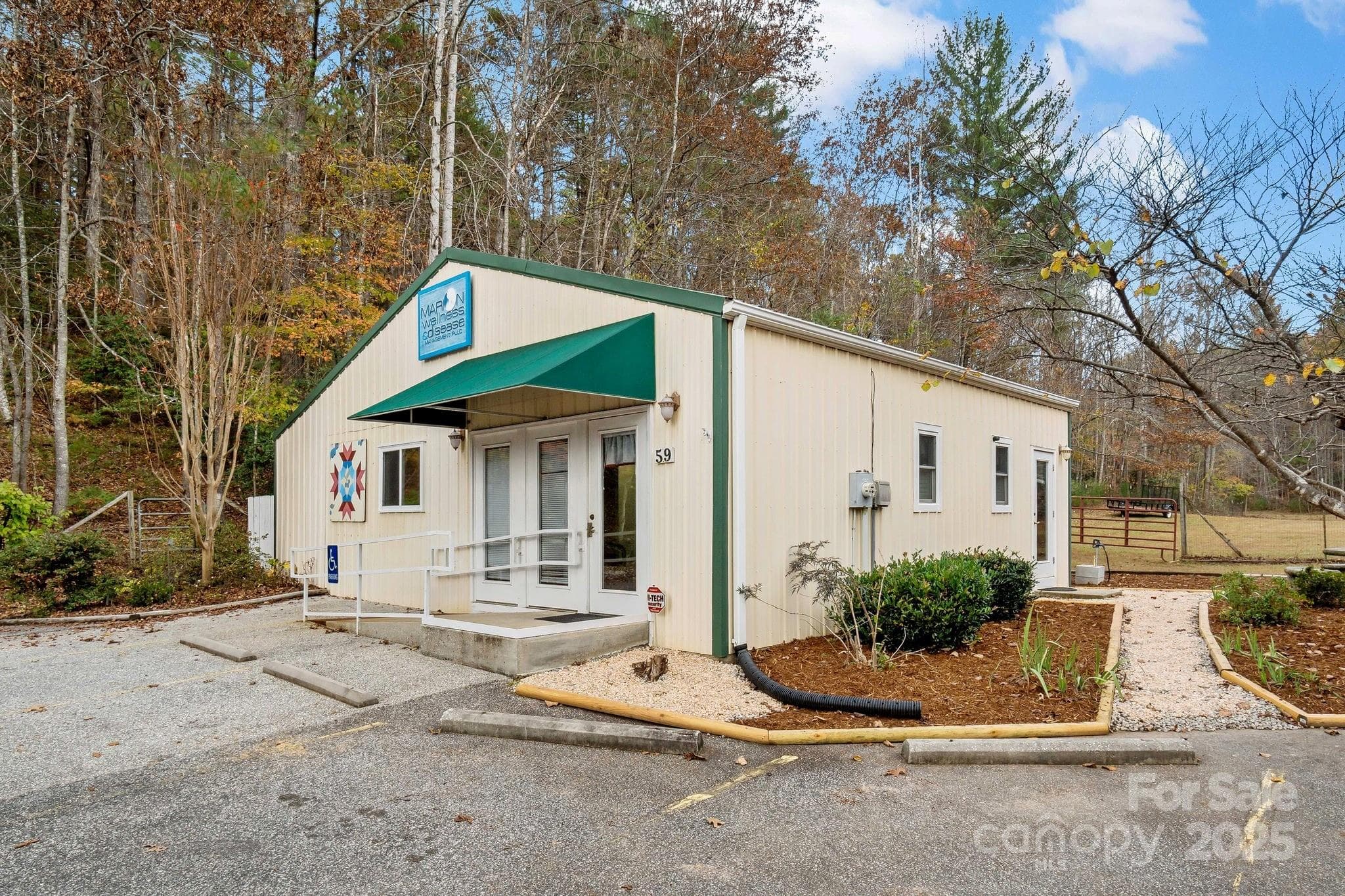 Office Building - 163 Gypsy Mountain Road, Marion