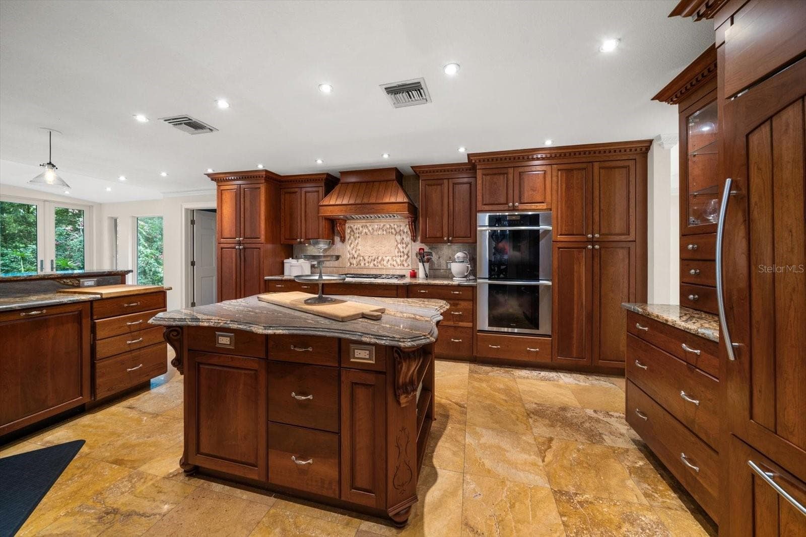 Single Family Residence at 7 ROSERY LN, BELLEAIR, photo 17 of 57