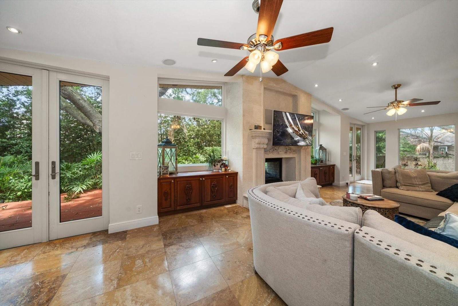 Single Family Residence at 7 ROSERY LN, BELLEAIR, photo 24 of 57