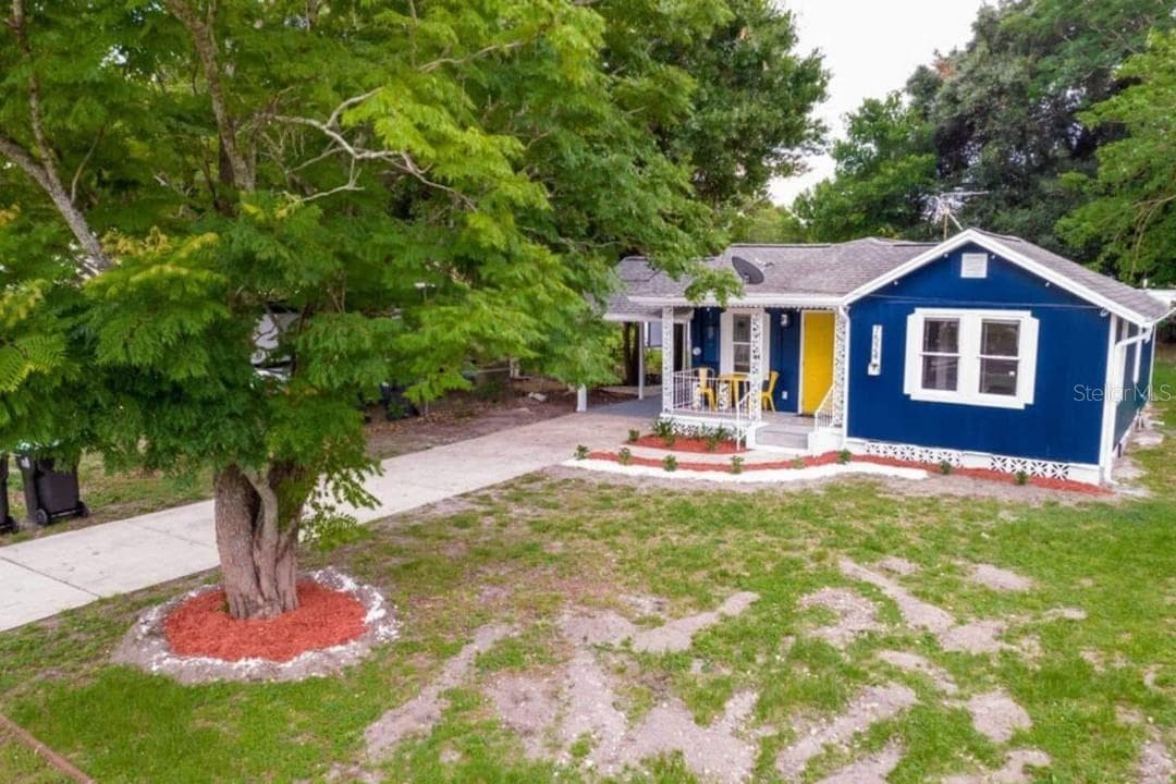 Single Family Residence at 7524 MARIETTA ST, ORLANDO, photo 2 of 33