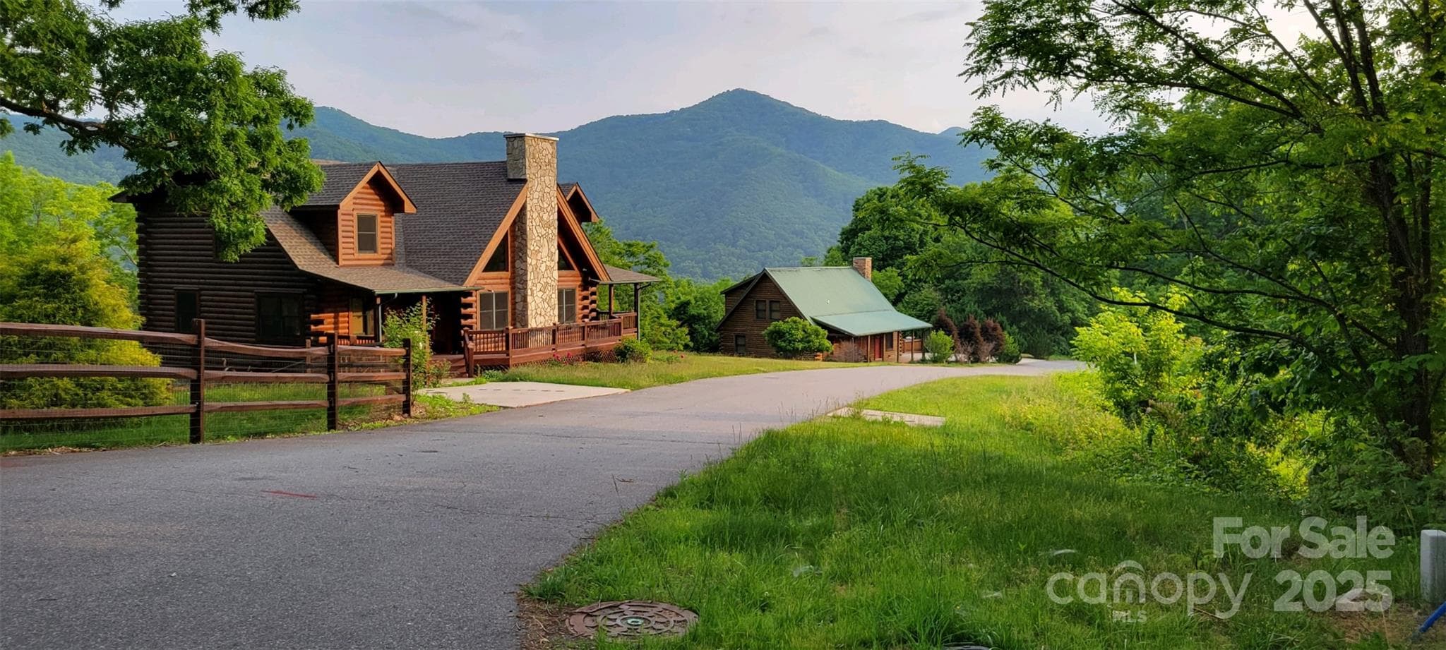 homes on Rons Ridge across f/Lots 35,37,38 - Waynesville
