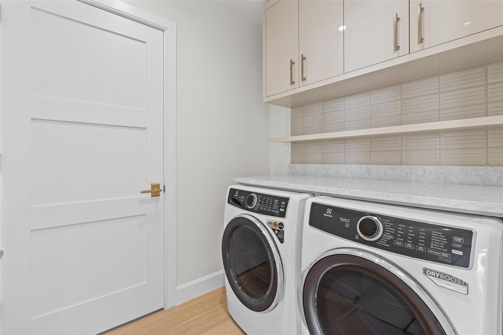 Laundry Room - 126 4TH AVE NE #601, ST PETERSBURG