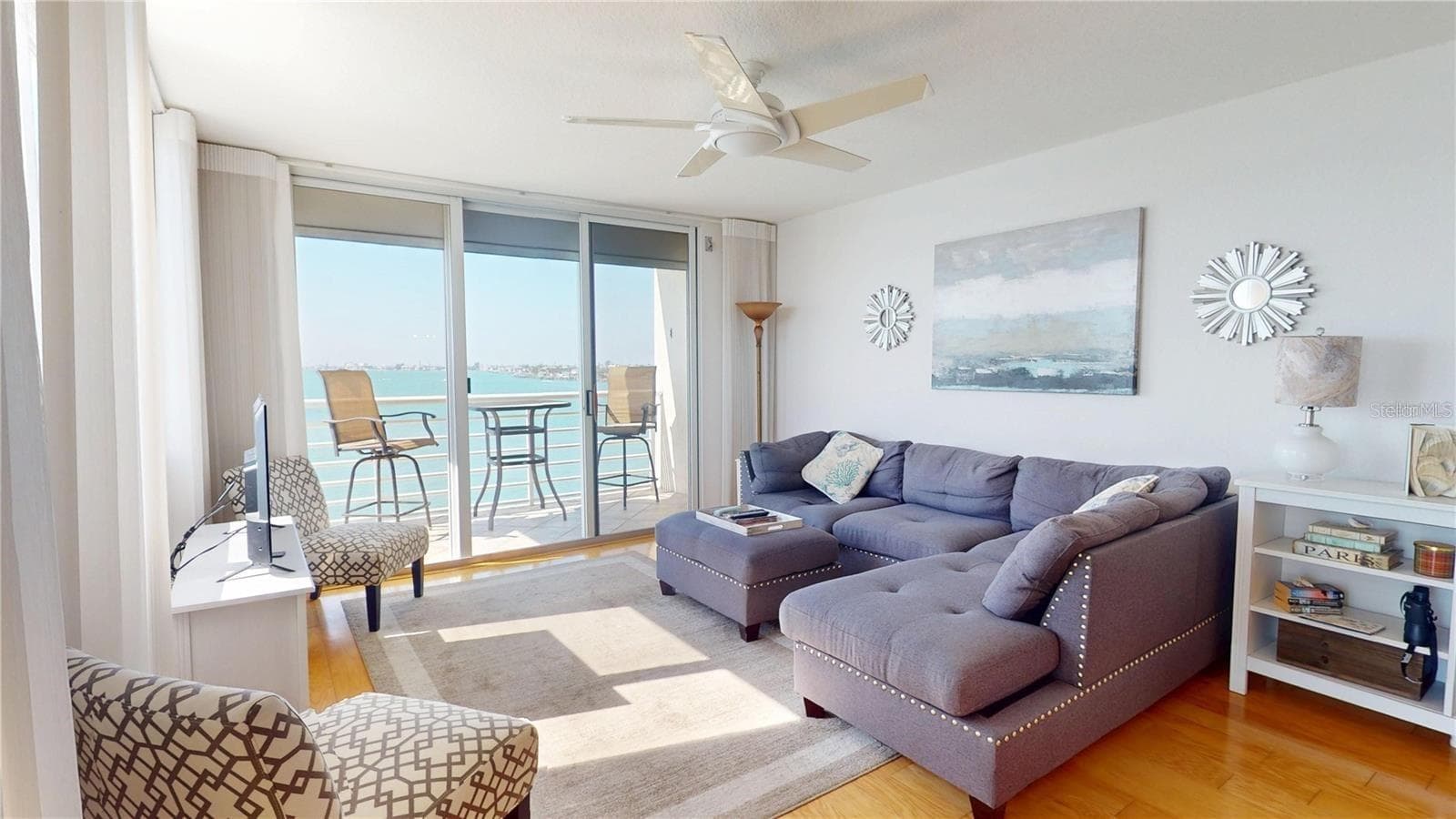 Condominium at 6105 BAHIA DEL MAR CIR #682, ST PETERSBURG, photo 3 of 35