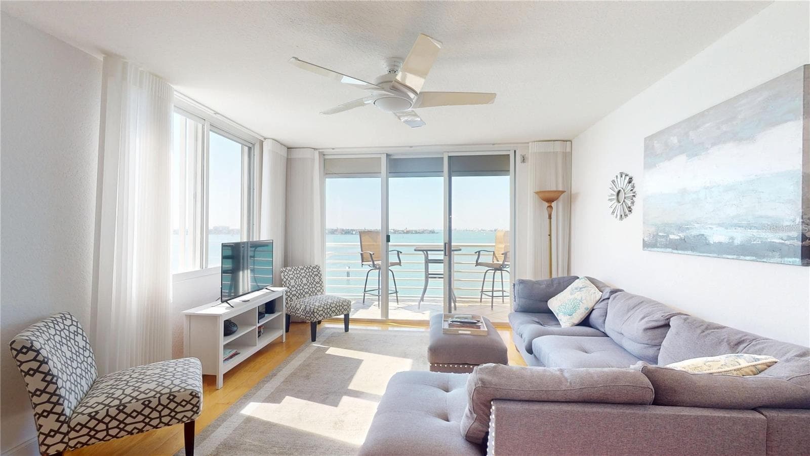 Condominium at 6105 BAHIA DEL MAR CIR #682, ST PETERSBURG, photo 5 of 35