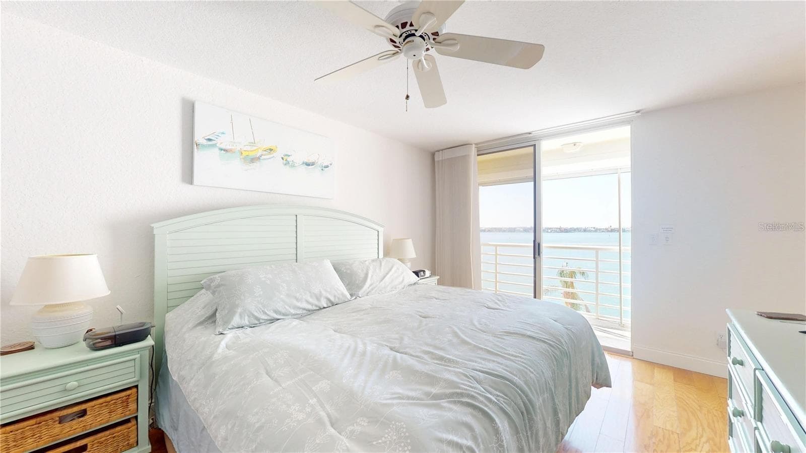 Condominium at 6105 BAHIA DEL MAR CIR #682, ST PETERSBURG, photo 17 of 35