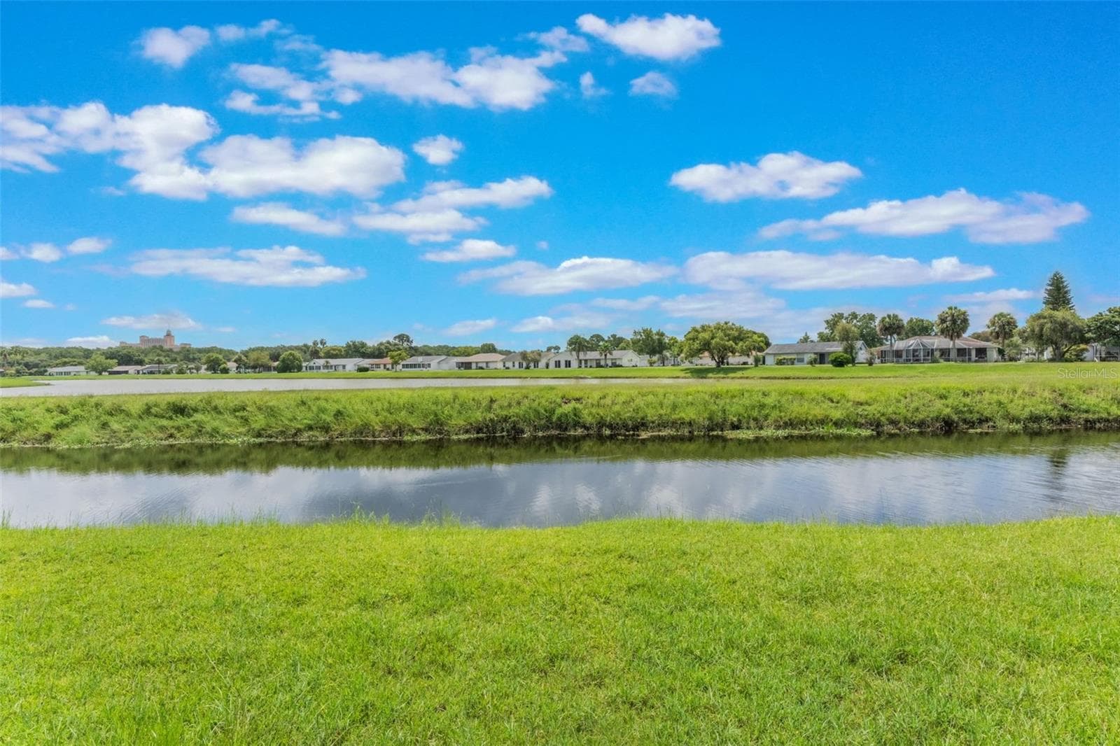 Creek and Pond - 5389 WATERVISTA DR, ORLANDO