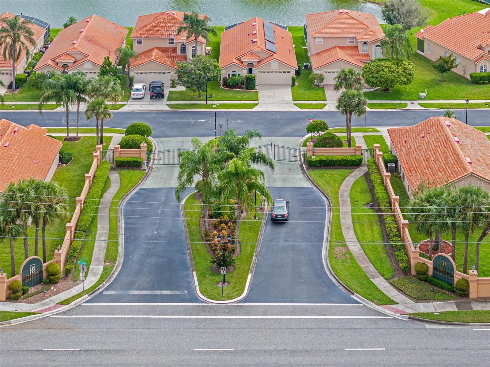Gated Entrance - 5389 WATERVISTA DR, ORLANDO