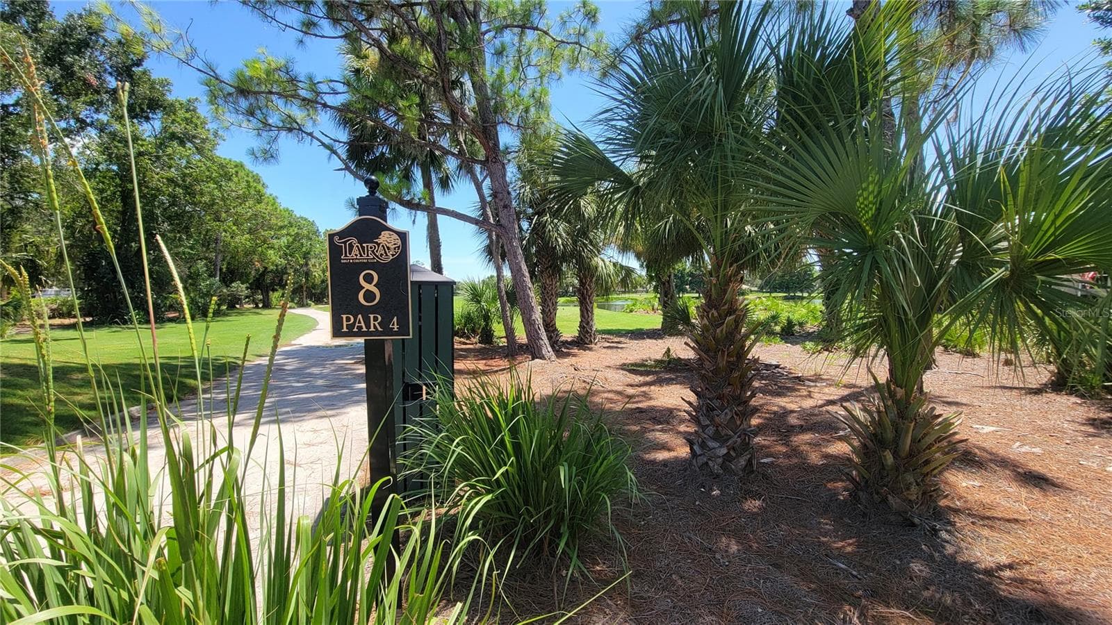 Golf Course 8th tee is immediately behind the villa - 6948 STONEYWALK CT, BRADENTON