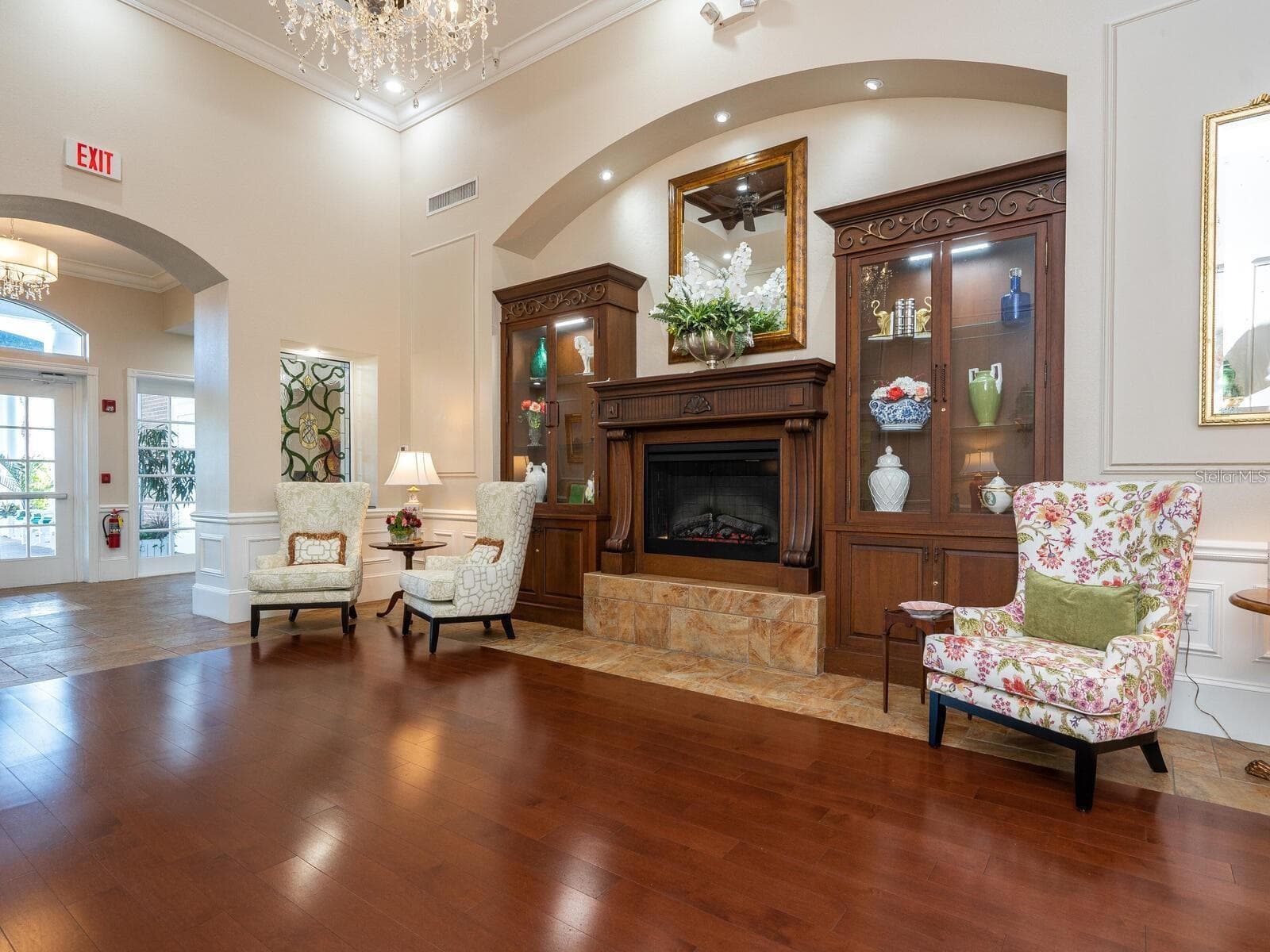 Entry foyer and reception for all social activities - 6948 STONEYWALK CT, BRADENTON