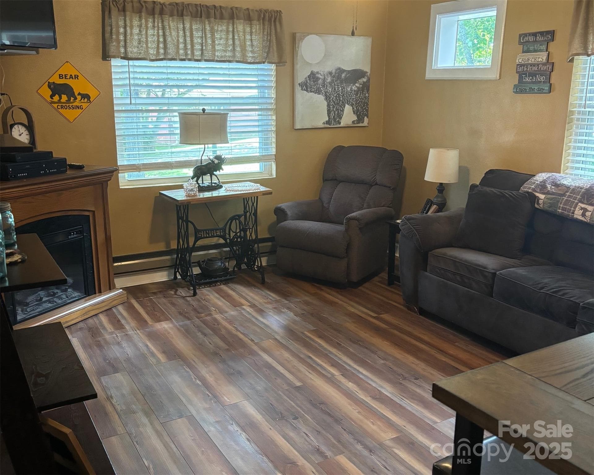 Single Family Residence at 1555 Soco Road, Maggie Valley, photo 4 of 12