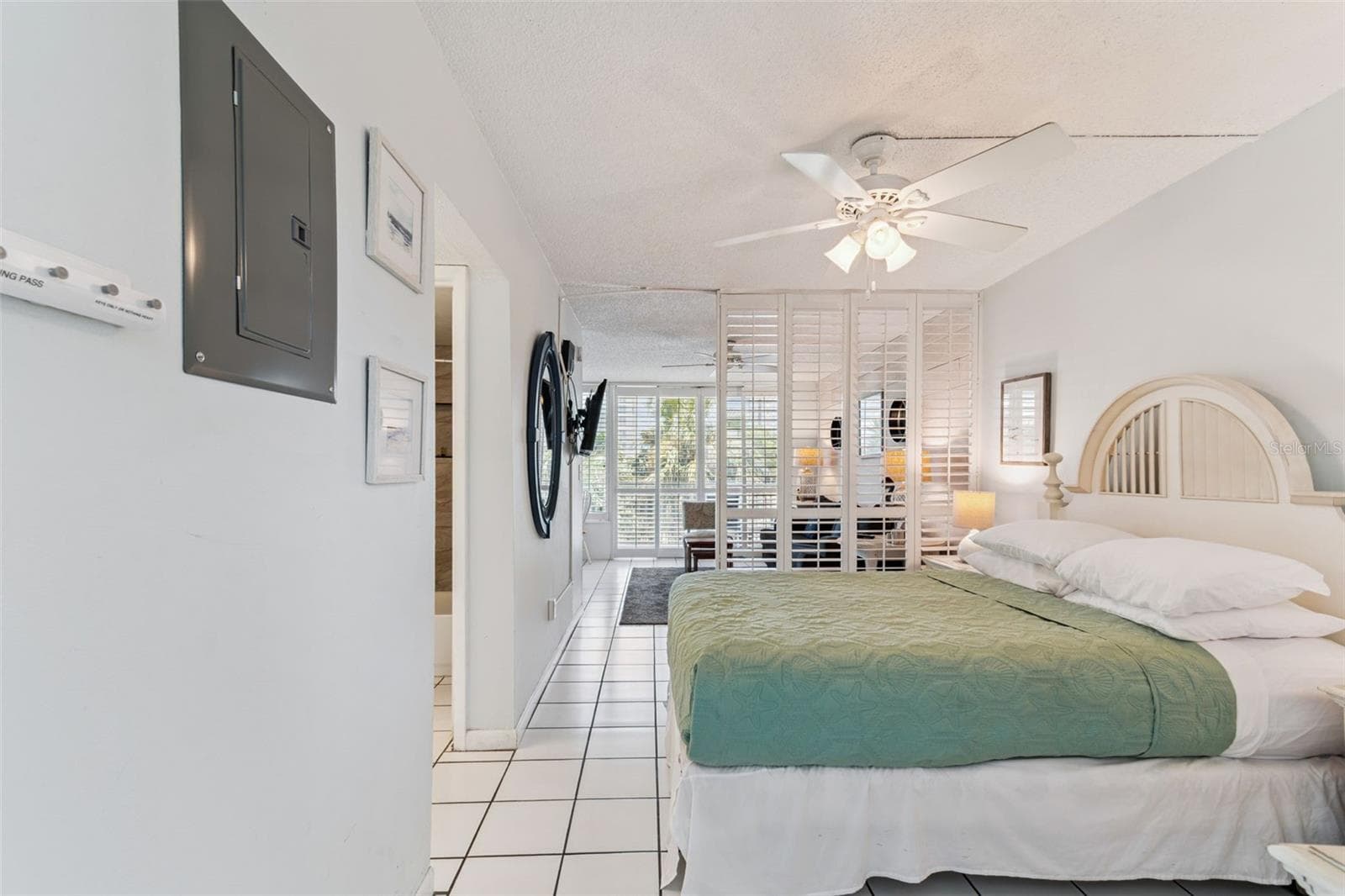 Condominium at 800 BAYWAY BLVD #17, CLEARWATER BEACH, photo 9 of 50
