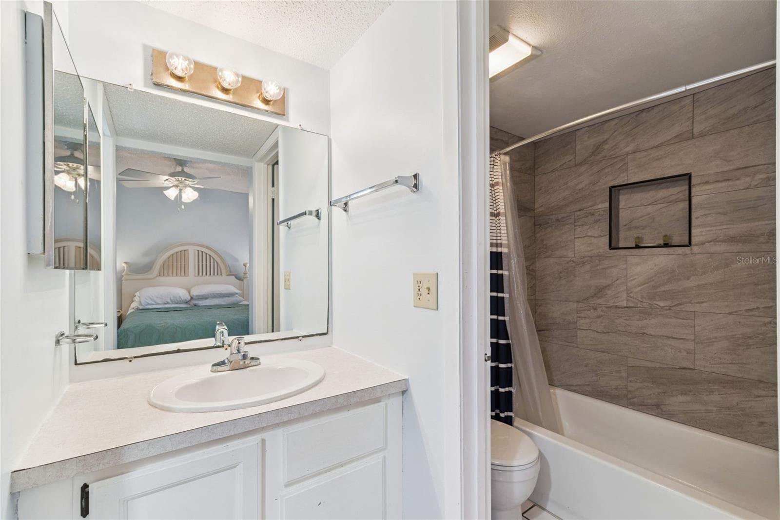 Condominium at 800 BAYWAY BLVD #17, CLEARWATER BEACH, photo 25 of 50