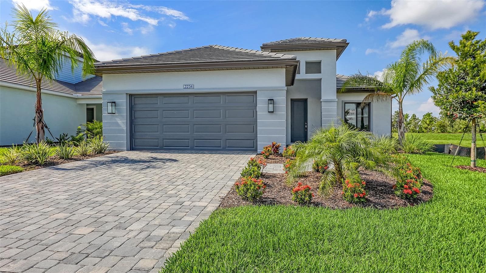 2234 LADY PALM LOOP
