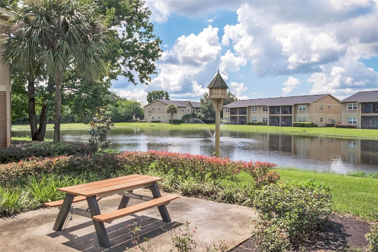 Picnic Area - 2401 BARLEY CLUB CT #2, ORLANDO