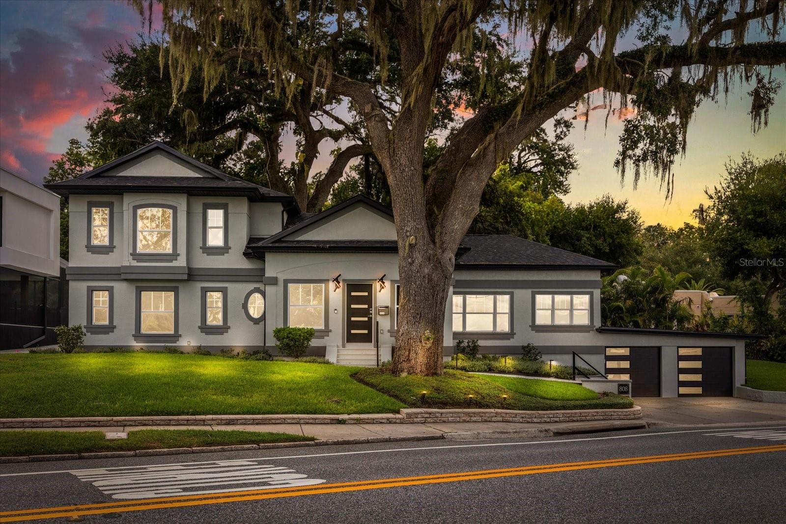 Single Family Residence at 808 EDGEWATER DR, ORLANDO, photo 2 of 47