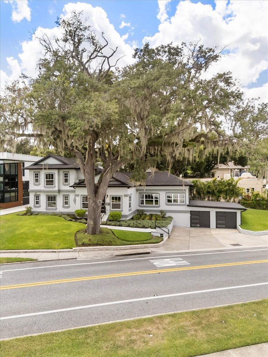 Single Family Residence at 808 EDGEWATER DR, ORLANDO, photo 4 of 47