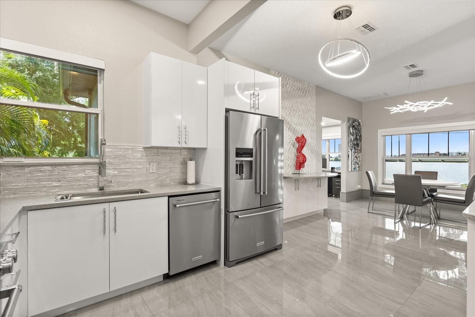 Single Family Residence at 808 EDGEWATER DR, ORLANDO, photo 18 of 47