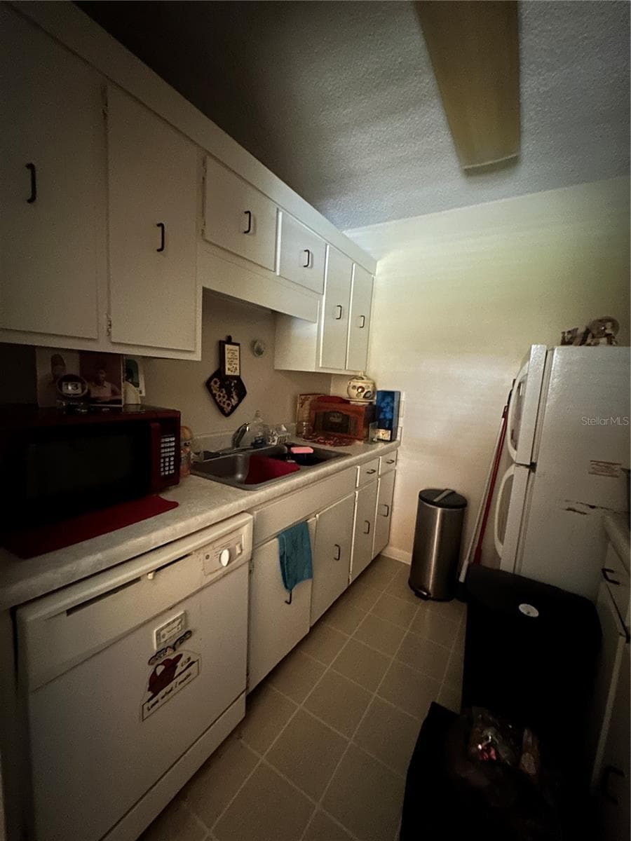 Condominium at 2417 NE 6TH ST #8, OCALA, photo 23 of 27