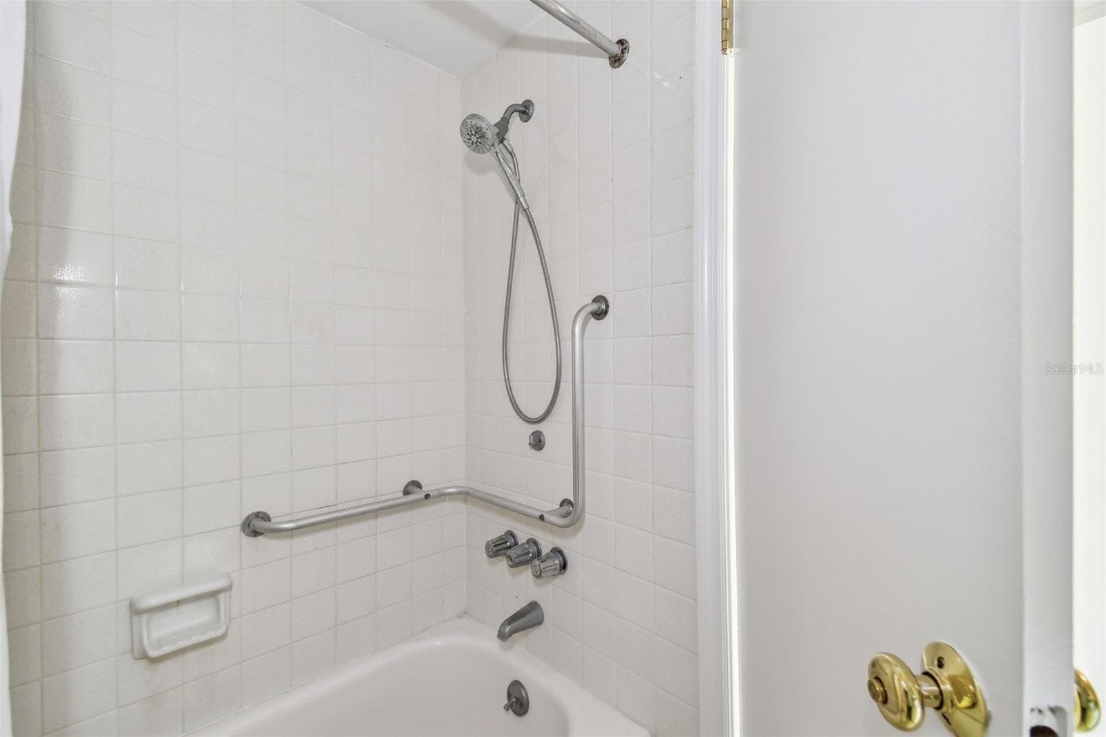Primary En Suite - 5095 BAY ST NE #103, ST PETERSBURG