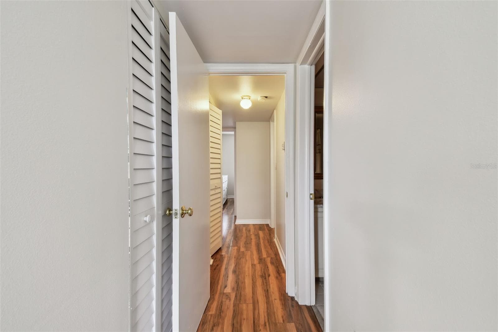 Condominium at 5095 BAY ST NE #103, ST PETERSBURG, photo 16 of 27
