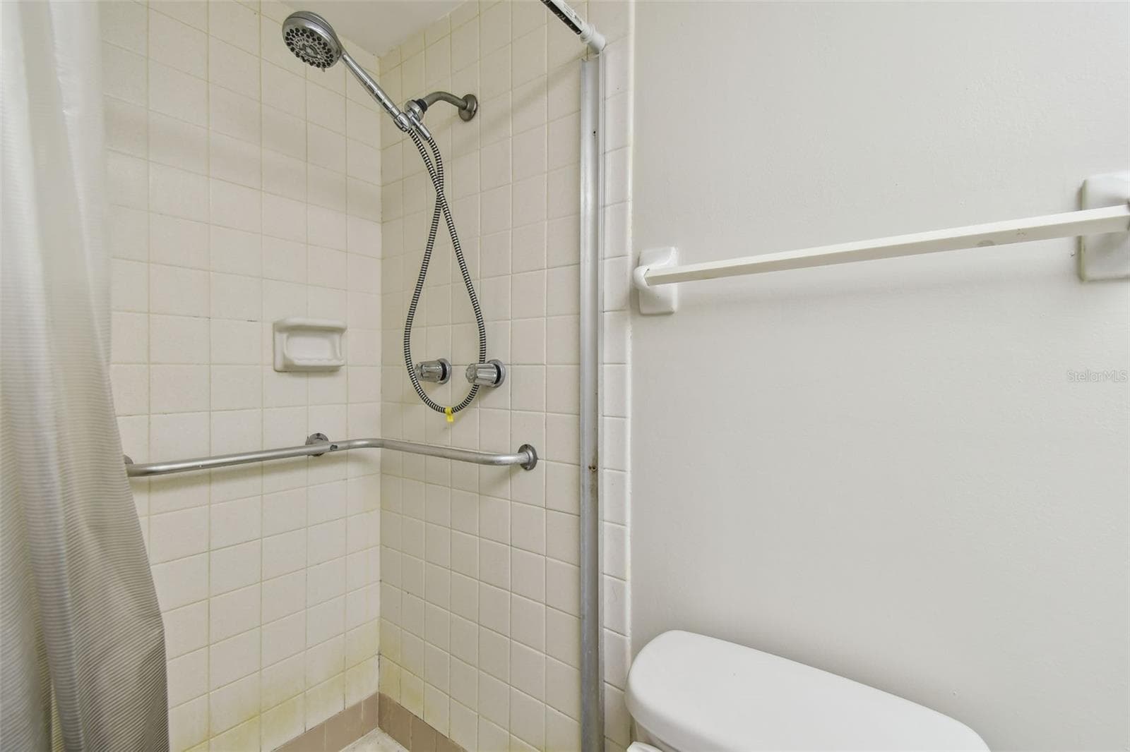 Condominium at 5095 BAY ST NE #103, ST PETERSBURG, photo 20 of 27