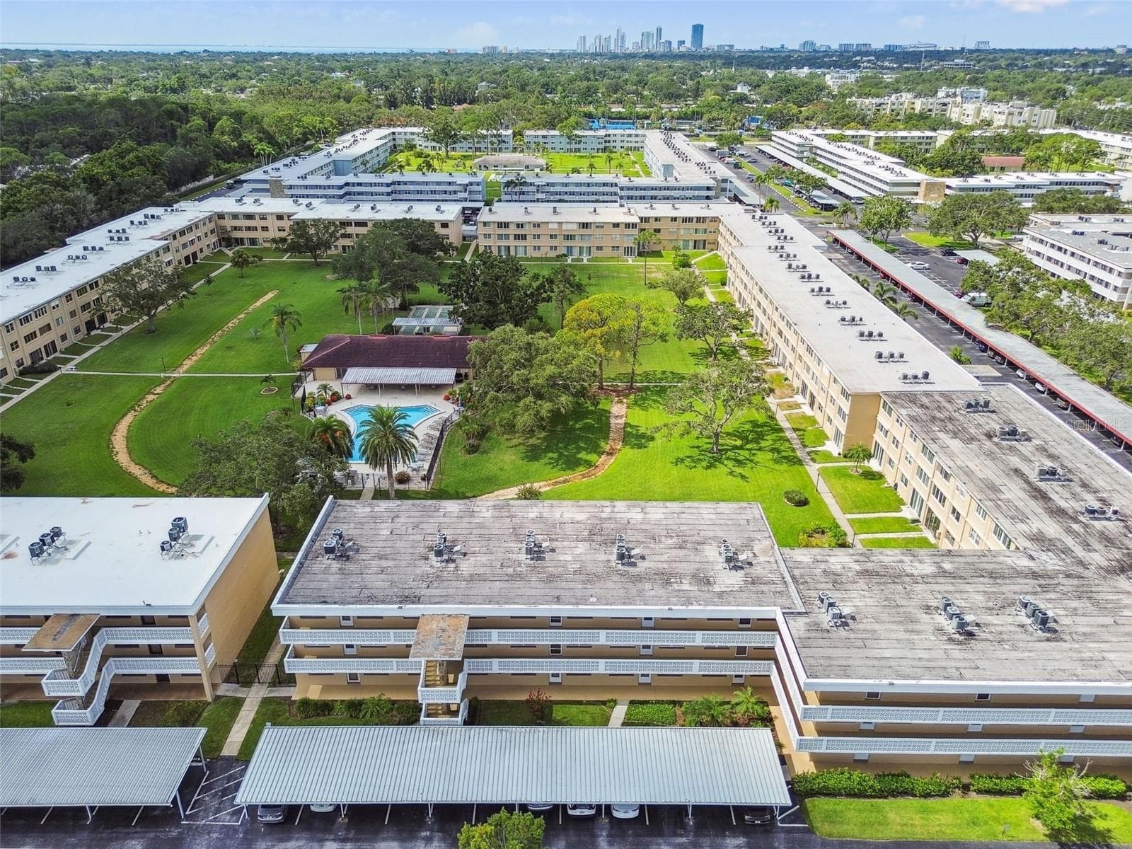 Condominium at 5095 BAY ST NE #103, ST PETERSBURG, photo 24 of 27