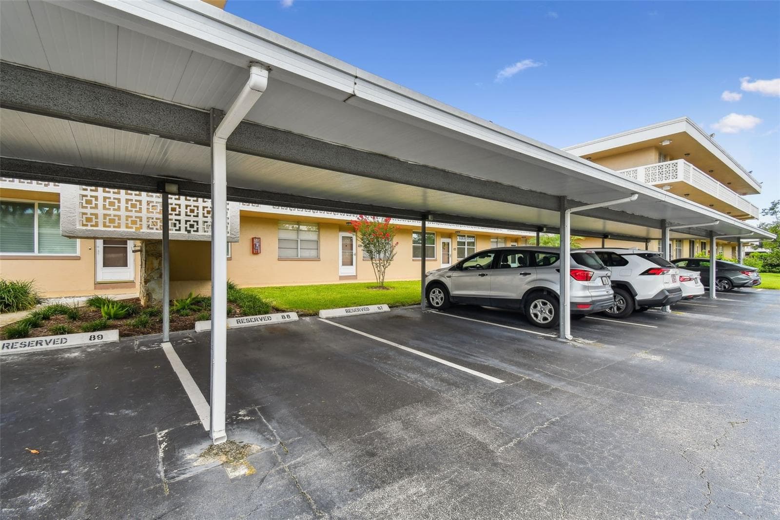 Condominium at 5095 BAY ST NE #103, ST PETERSBURG, photo 25 of 27