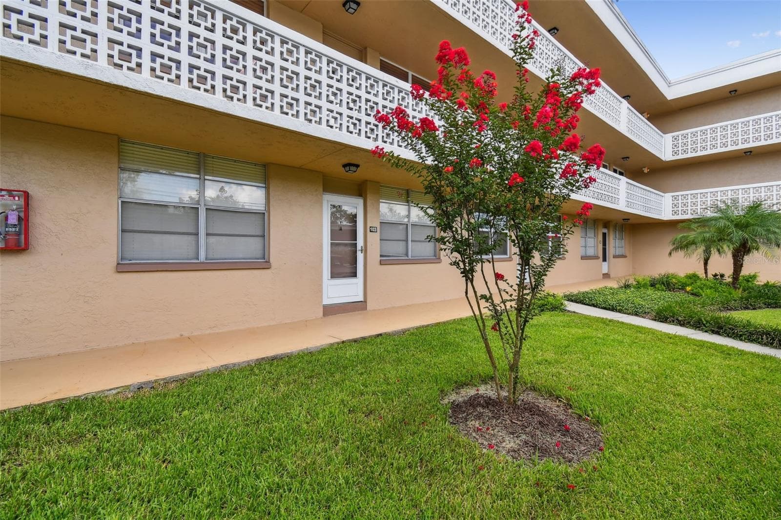 Condominium at 5095 BAY ST NE #103, ST PETERSBURG, photo 26 of 27