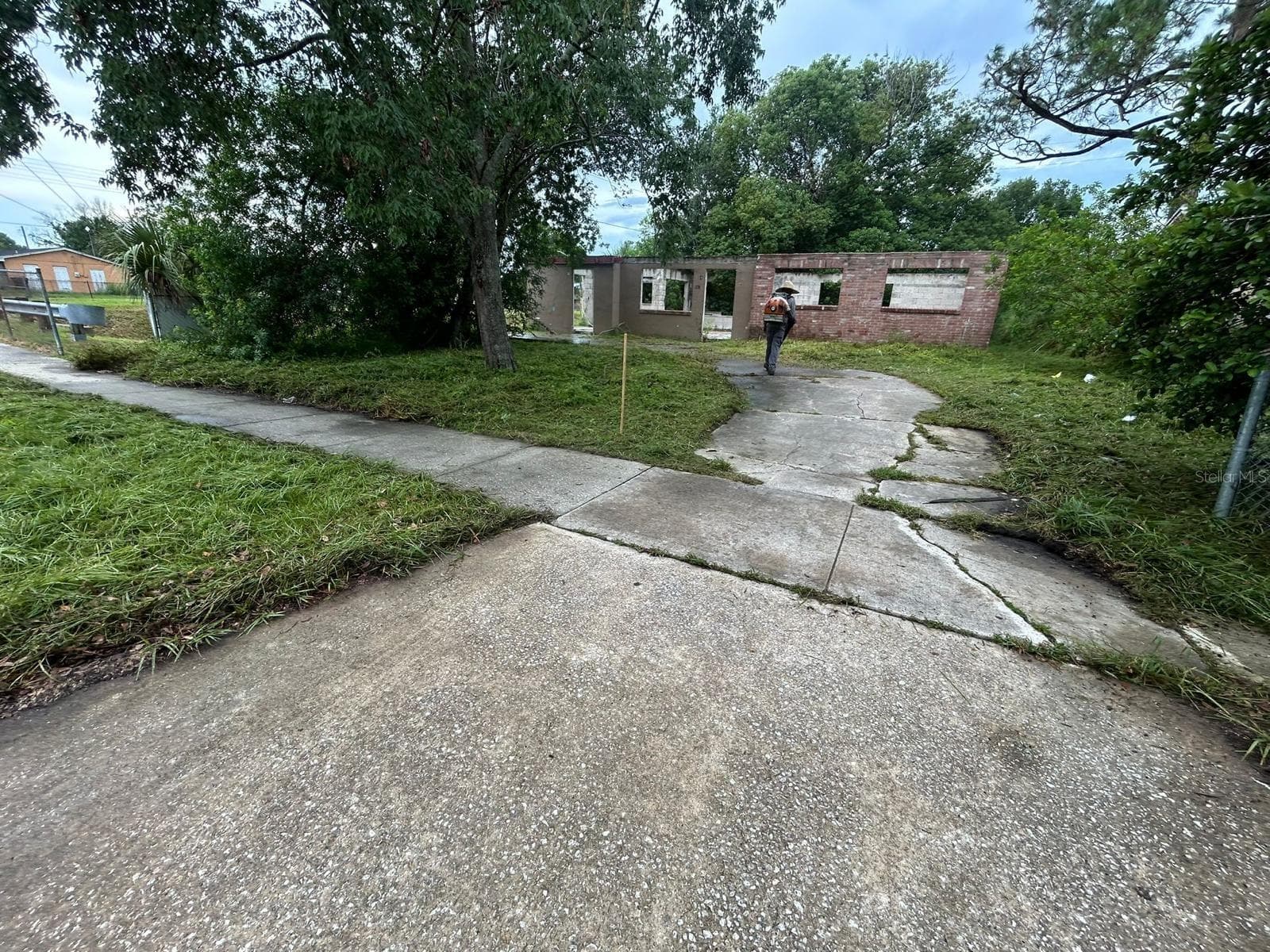 Single Family Residence at 2260 WILLIE MAYS PKWY, ORLANDO, photo 4 of 4