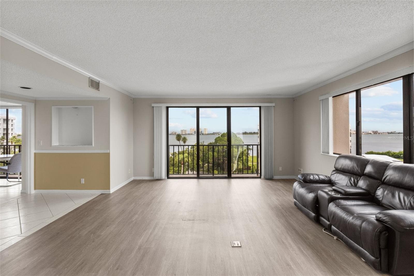 Condominium at 150 BELLEVIEW BLVD #507, BELLEAIR, photo 6 of 43