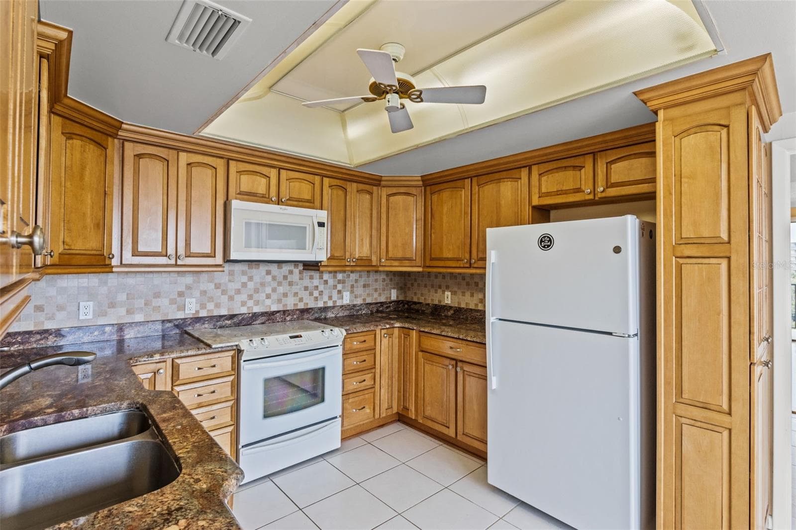 Condominium at 150 BELLEVIEW BLVD #507, BELLEAIR, photo 10 of 43