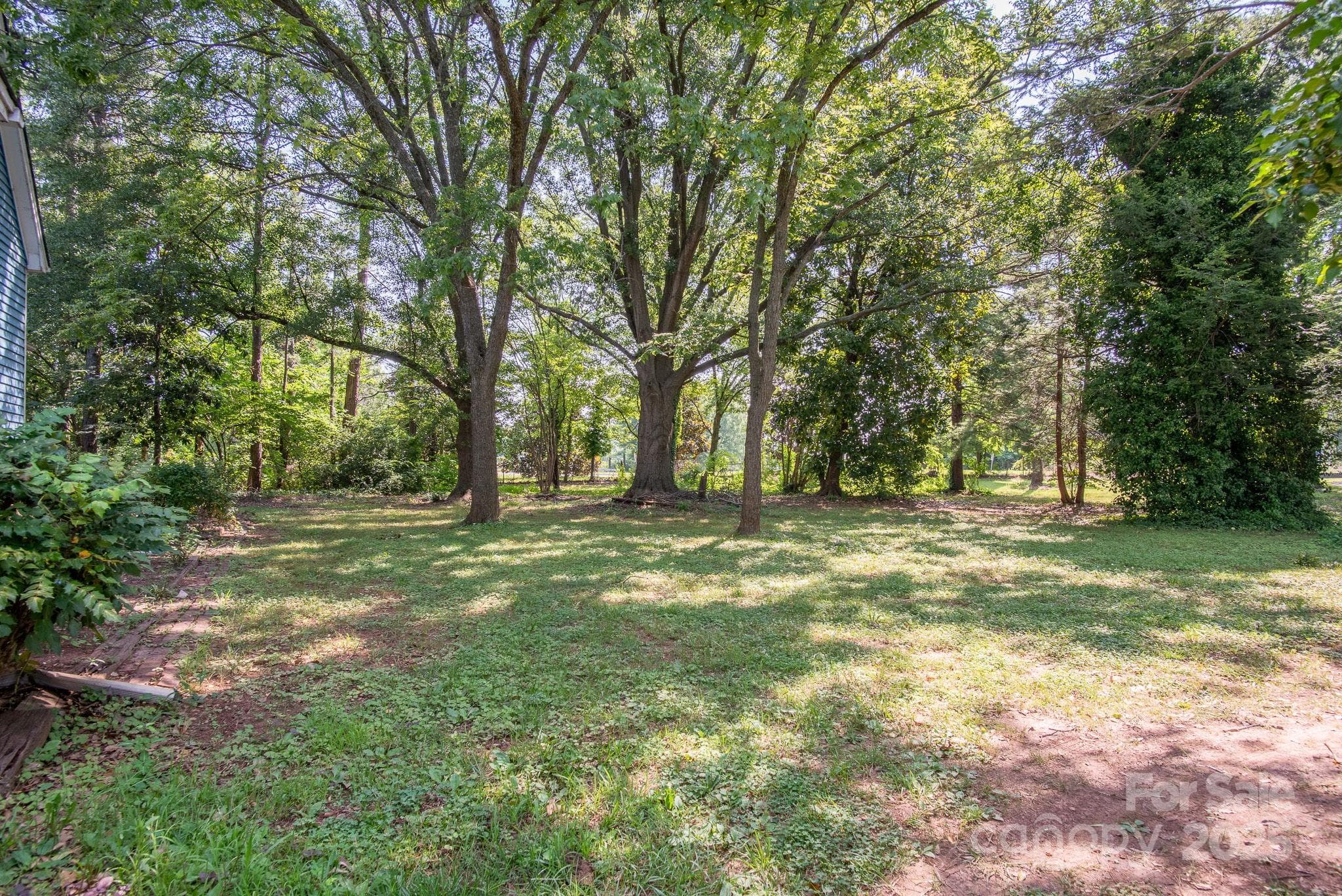 Side yard of Fulton St next to Commercial Property - 109 Fulton Street, Kings Mountain