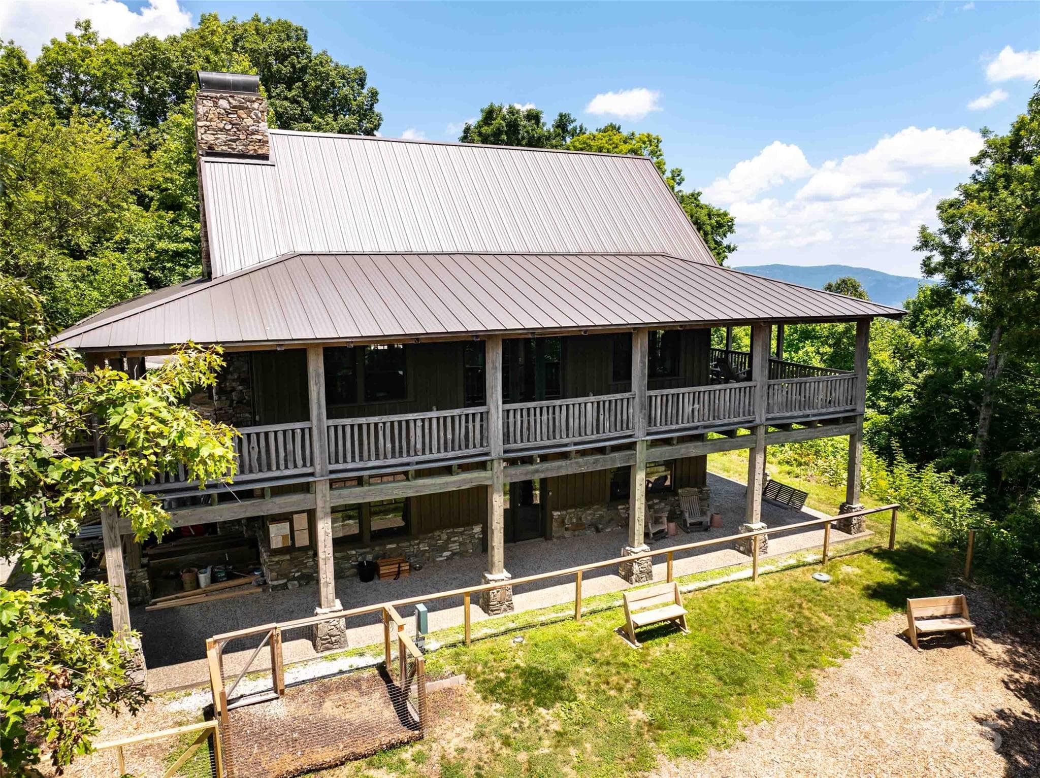 CH - 2957 Creston Drive, Black Mountain