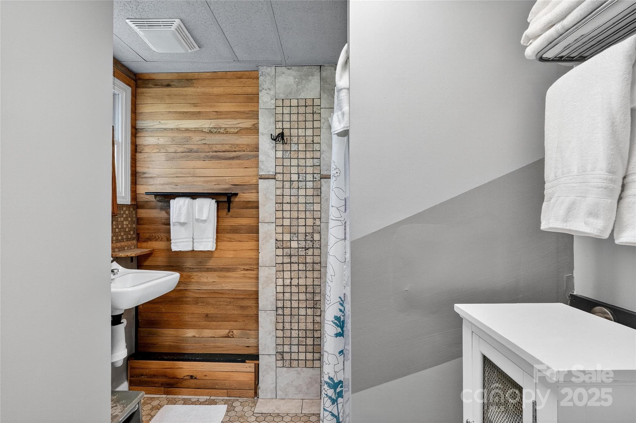 Single Family Residence at Brevard, photo 35 of 40